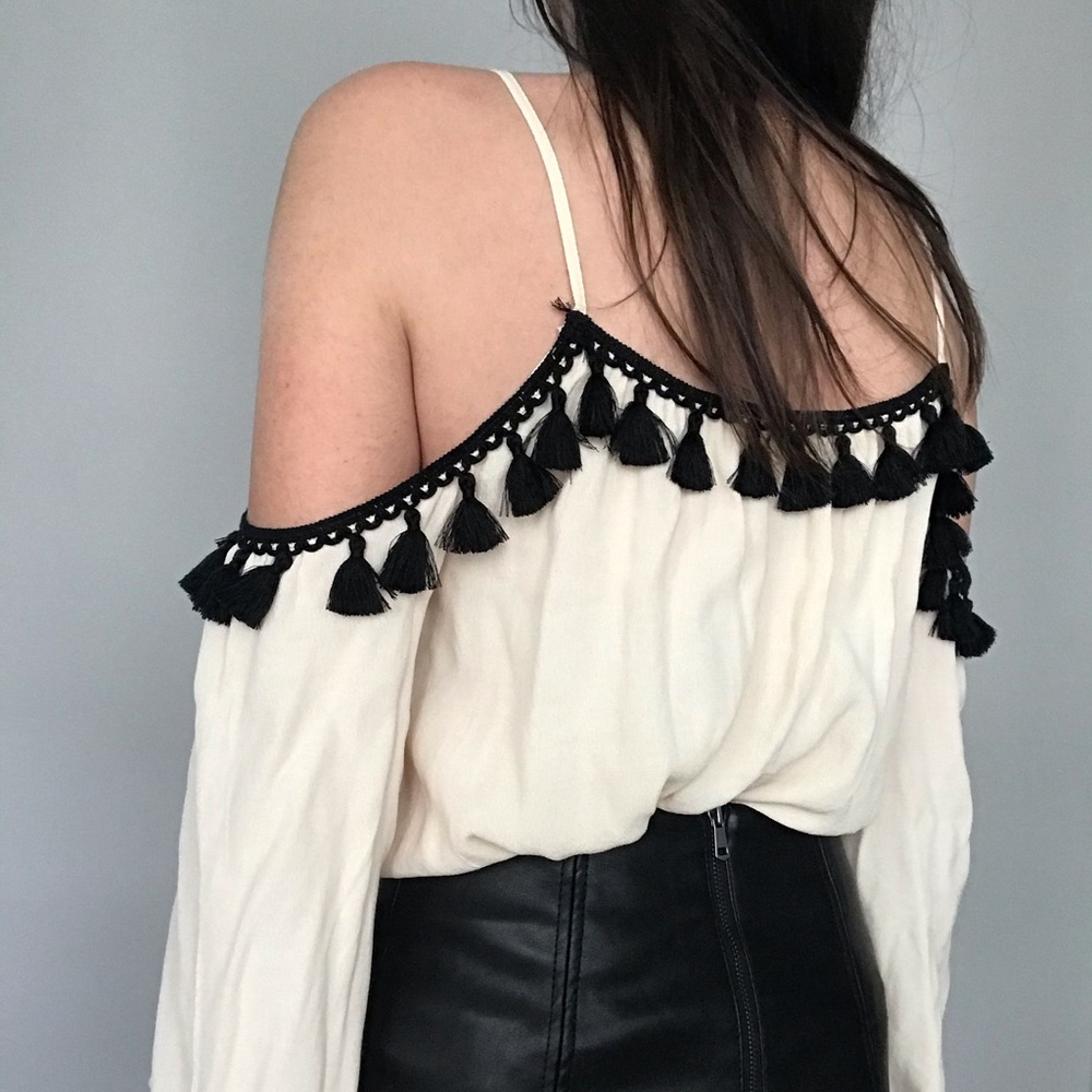 Tassel Cold Shoulder Flowy Top